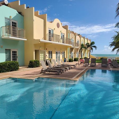 Hotel Lucia Beach Ябукоа Екстериор снимка