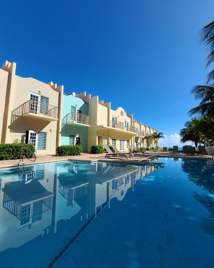 Hotel Lucia Beach Ябукоа Екстериор снимка