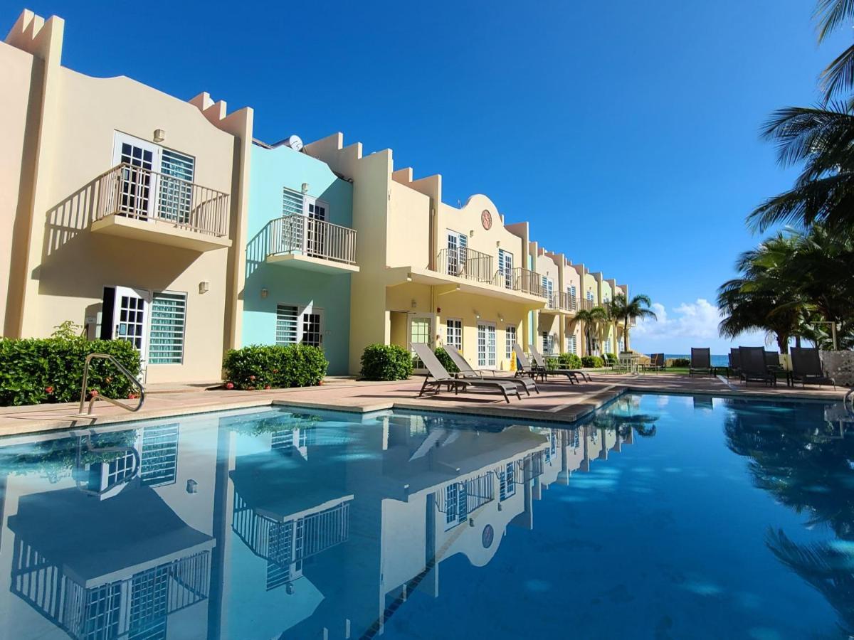 Hotel Lucia Beach Ябукоа Екстериор снимка