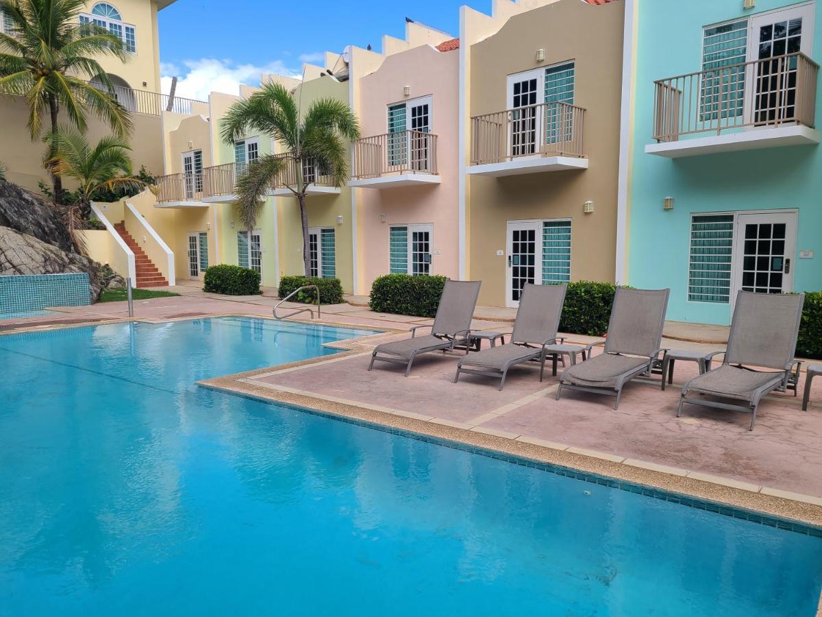 Hotel Lucia Beach Ябукоа Екстериор снимка