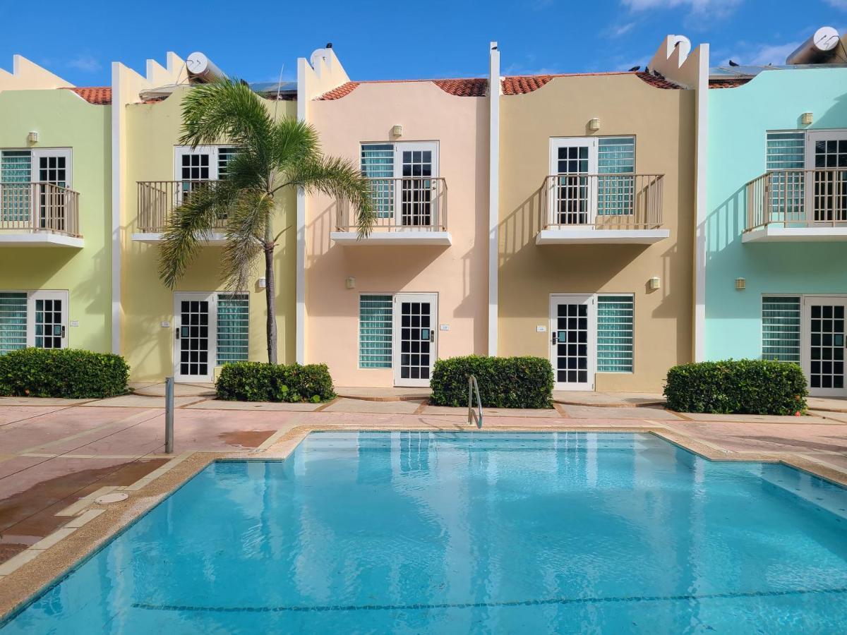 Hotel Lucia Beach Ябукоа Екстериор снимка